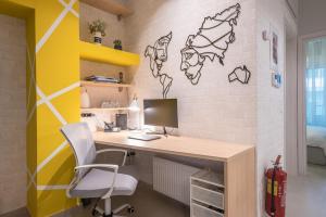 Affordable Luxury with parking 300Mbps wifi