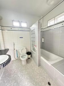 โรงแรมนาขา ชาเลท์ รีสอร์ท จังหวัดตรัง Naka Chalet Resort Trang