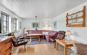 1 Bedroom Beautiful Home In Roslev