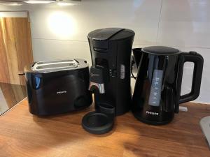 HoliDeis Cologne City Club-Apartment