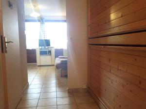 Appartement 6 pers avec balcon sud, proche pistes et commerces - FR-1-807-88