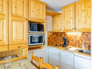 Studio moderne 4 pers, proche des pistes - FR-1-807-97