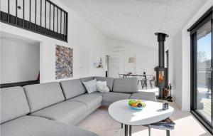 3 Bedroom Amazing Home In Hørve