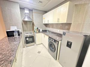 HARF1704 Cozy 1br with Balcony in Reem Island