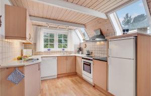 2 Bedroom Gorgeous Home In Tarm