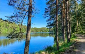 Awesome Home In Boxholm With Wifi