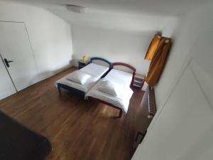 Maisons de vacances Gite 4 Personnes a 20 MN Futuroscope : photos des chambres