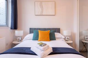 Modern 2- Bedroom Apartment in Central Redhill!