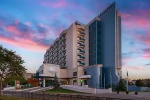 DoubleTree by Hilton Oradea - Vadu Crişului