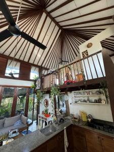 Wooden villa pererenan canggu