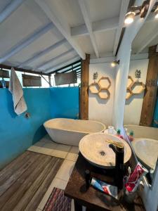 Wooden villa pererenan canggu