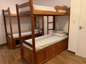 Lila Limao Hostel