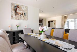 JDBA Homes of Luxury