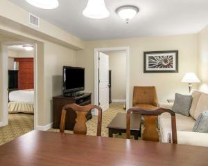 Bluegreen Vacations Patrick Henry Square, an Ascend Collection Resort