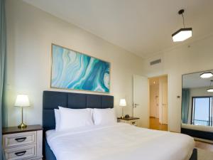 EasyGo- amazing 1bdr with view south ridge- downtown