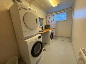 10-bedrooms House for Workers & Familys near Volvo