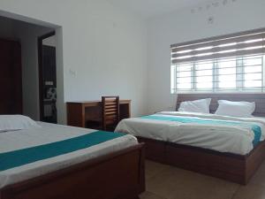 New Serene Mountains Munnar