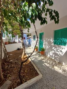 Κυράννα - 3hvězdičkové hotely ve městě Poros