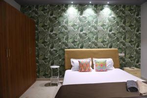 Veetil -3BHK AC, Kukatpally, Hyderabad