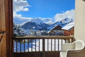 Flat 6 people in St-Jean-d'Arves pool - 圣让达尔沃