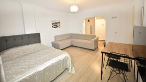 Suite with Balcony room in Anatolian Homes