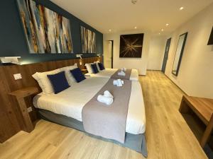 Hotels Hotel Le Mistral : photos des chambres