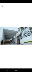 The Crystal Apartment