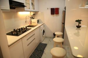 The Crystal Apartment