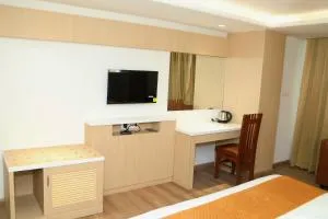 Hotel Radiance - Bareilly