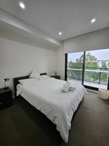Rouse Hills TownCentre luxury accommodation - 城堡山