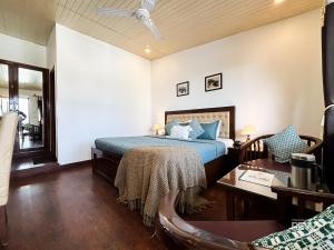 Hotel Sunny Cot - Free Mall Shuttle and Parking