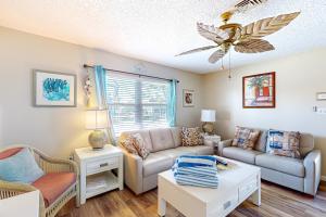 The Villas, Condo 1A