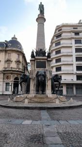 Appartements L-ecrin de Chambery, coeur de centre ville, calme et espace : photos des chambres