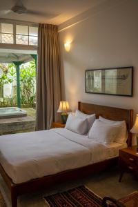 Villa Sayura by TONIK - 2BR Private Villa in Boosa - Plunge Pool, Sea View