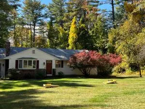Melvin Village - 5 Bed/3 Bath - Lake Winnipesaukee - Winnipesaukee