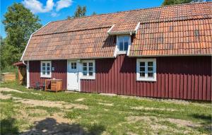 5 Bedroom Lovely Home In Tving