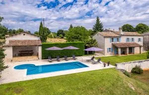 Villa Castela - Vela Traba