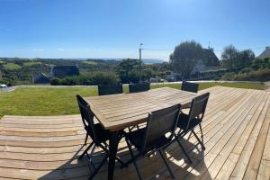 Maisons de vacances Maison neuve vue panoramique sur la mer 6 pers a Crozon : photos des chambres