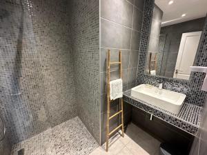 Hotels Hotel Le Mistral : photos des chambres