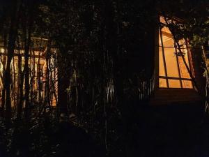 tierra de volcanes, cabaña