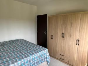 Casa 70mt2 Mobiliada Centro Gaivota 400mt do Mar Wifi TV Smart