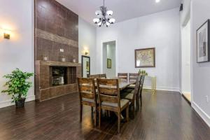 Spacious 3BR Condo Close to French Quarter