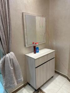 ENG01-Luxury Hotel-Style Apartment in Villa East of the Academy New Cairo