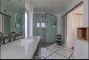 5 mins to BEACH LUX Spacious HEATED POOL home with 2 car garage - Lighthouse Point