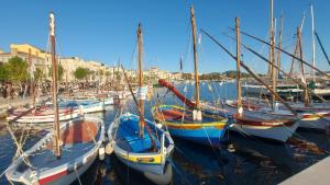 Maisons de vacances Mas Chamarel, la Provence entre vignes et oliviers proche de la mer : photos des chambres