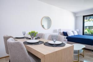 Menesse Town Tower 202 condo