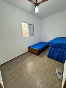 Casa com piscina 800 m Da Praia