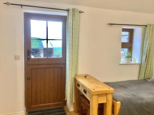 Enchmarsh Farm Byre