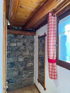 Appartements Appartement cosy pour 4 personnes en chalet de pierres : photos des chambres