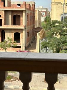 ENG01-Luxury Hotel-Style Apartment in Villa East of the Academy New Cairo